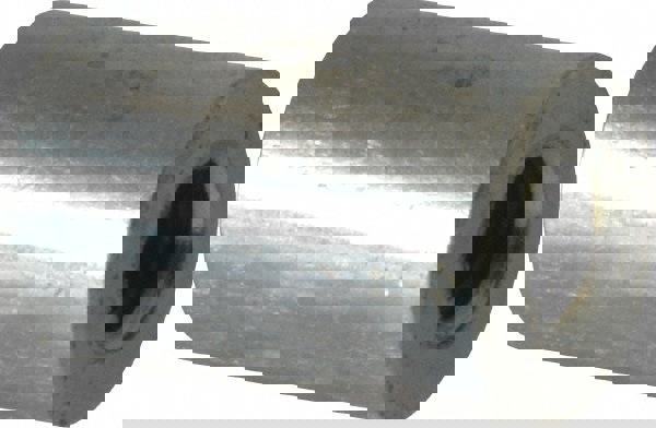 Round Female Standoff: #6-32 Thread, 3/8